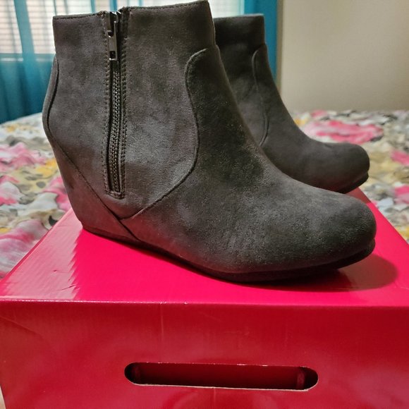 Wedge Ankle Booties - Picture 1 of 9